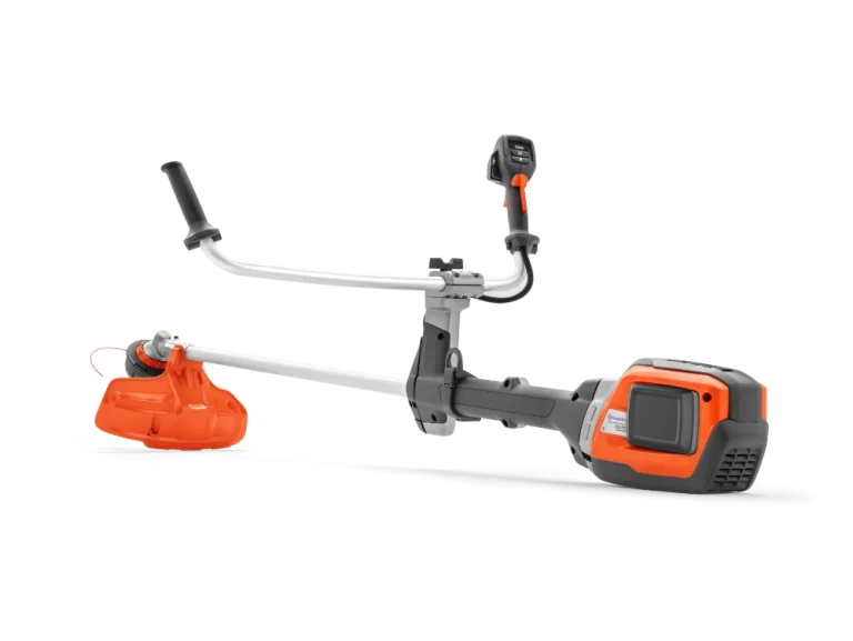 Débroussailleuse à batterie Husqvarna 535iRXT pour les gros travaux de débroussaillage